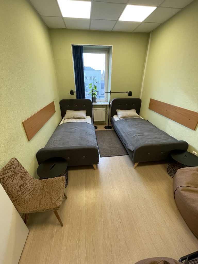 Double/Twin room - Panevėžys hostel - artihost - artihost.eu